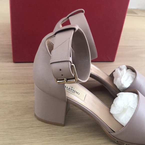 Authentic Valentino sandals, size 39 - Picture 3 of 9